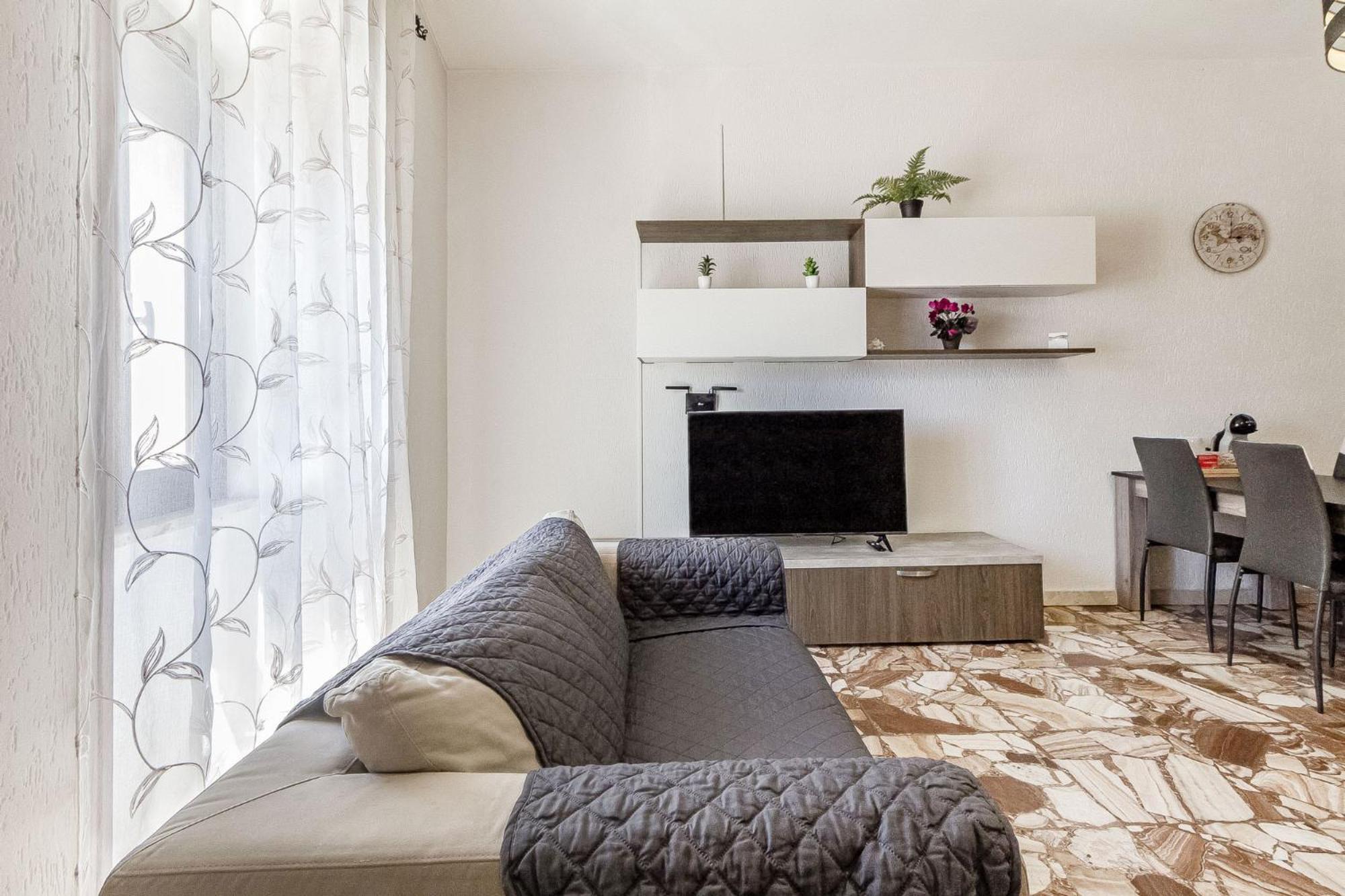 Lovely Piazza Santa Maria Apartment 사사리 외부 사진